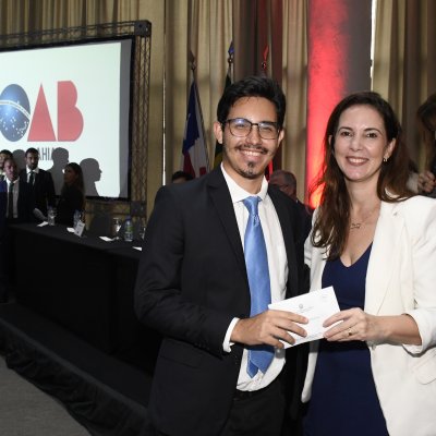 [OAB-BA entrega mais de 300 carteiras a jovens advogados e advogadas]