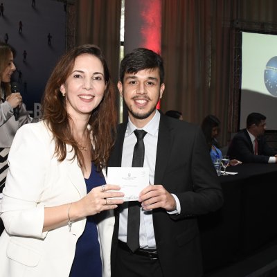 [OAB-BA entrega mais de 300 carteiras a jovens advogados e advogadas]