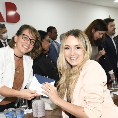 [Solenidade de Entrega de carteiras de Advogados dia 09/05]