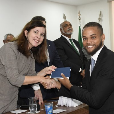 [Solenidade de Entrega de carteiras de Advogados dia 09/05]