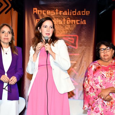 ['Ancestralidade e resistência' no Dia da Mulher  ]