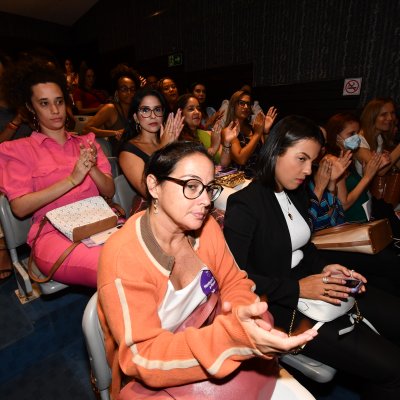 ['Ancestralidade e resistência' no Dia da Mulher  ]