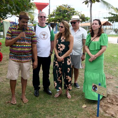 [OAB-BA planta baobá em homenagem a Esperança Garcia no Clube dos Advogados ]