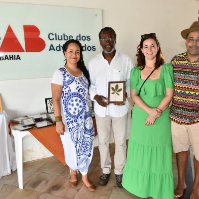 [OAB-BA planta baobá em homenagem a Esperança Garcia no Clube dos Advogados ]