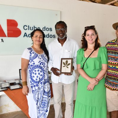 [OAB-BA planta baobá em homenagem a Esperança Garcia no Clube dos Advogados ]