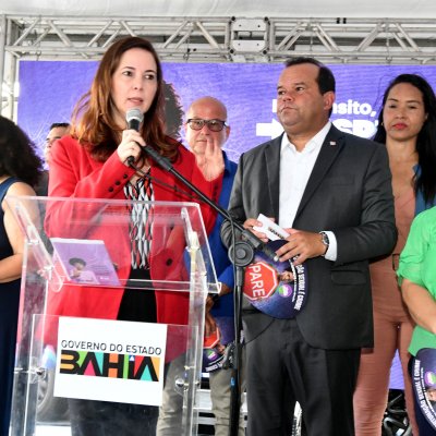 [OAB da Bahia participa de lançamento de campanha de combate à violência contra a mulher no trânsito]