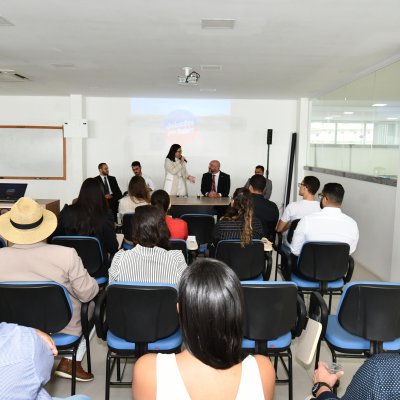 [Juizados pela Bahia visita subseção de Gandu ]