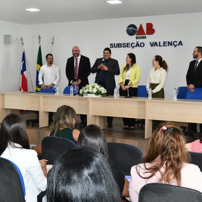 [Juizados pela Bahia visita subseção de Valença ]