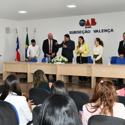 [Juizados pela Bahia visita subseção de Valença ]