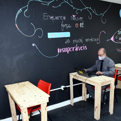 [Barra Living & Coworking é parceiro do Programa Anuidade Zero]