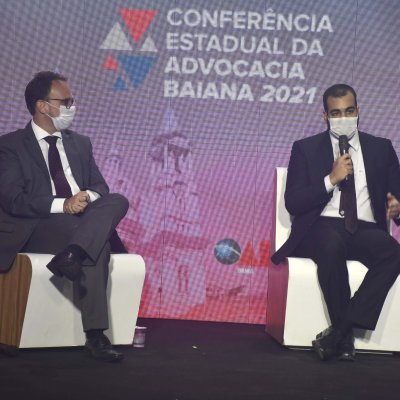 [Conferência: Palestrantes destacam lutas dirigidas pela OAB em prol da democracia]