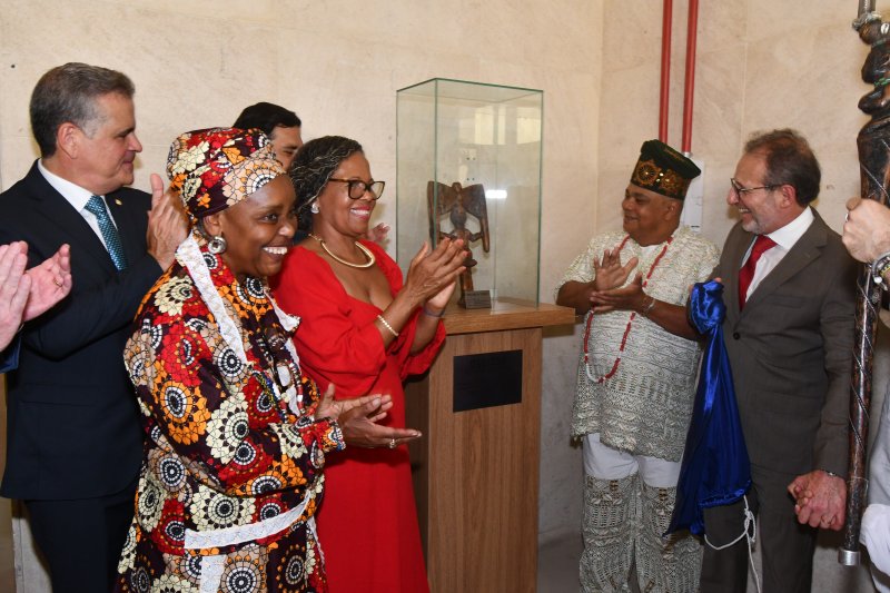 [OAB Bahia participa da entronização do Machado de Xangô no TRT5]