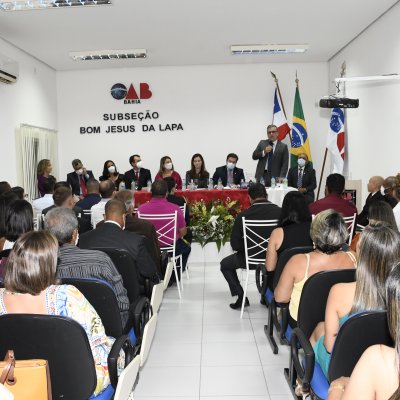 [Posse da nova diretoria da OAB de Bom Jesus da Lapa]