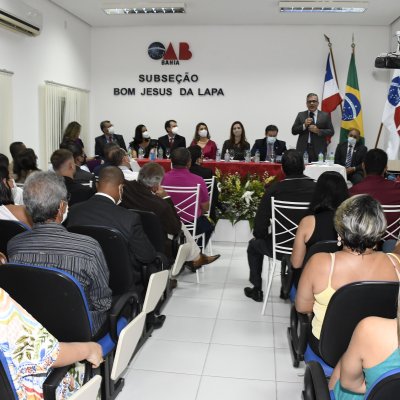 [Posse da nova diretoria da OAB de Bom Jesus da Lapa]