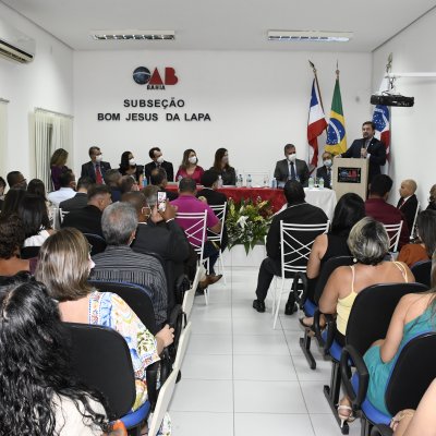 [Posse da nova diretoria da OAB de Bom Jesus da Lapa]