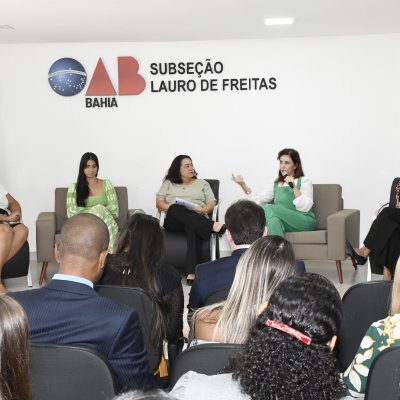 [Roda de conversa sobre a maternidade e a carreira jurídica]