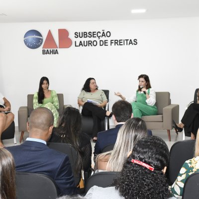 [Roda de conversa sobre a maternidade e a carreira jurídica]