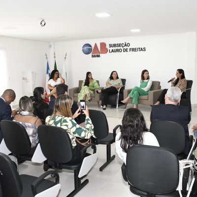 [Roda de conversa sobre a maternidade e a carreira jurídica]