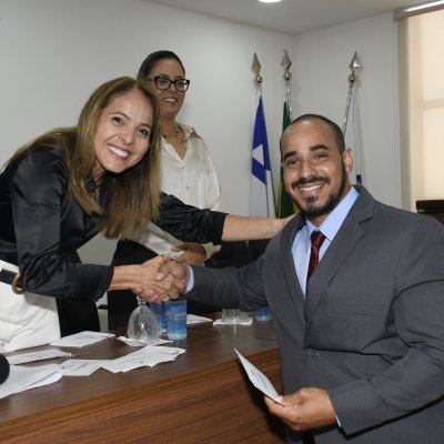 [OAB-BA realiza entrega de carteiras de estagiários - 07-11-2022]