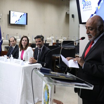 [Solenidade de entrega da Medalha Comemorativa dos 80 Anos da Justiça do Trabalho - 24.01.2023]