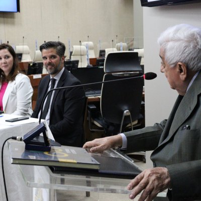 [Solenidade de entrega da Medalha Comemorativa dos 80 Anos da Justiça do Trabalho - 24.01.2023]