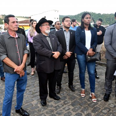 [OAB-BA desagravou advogado Pablo Paixão em frente ao Comando da PM em Gandu]