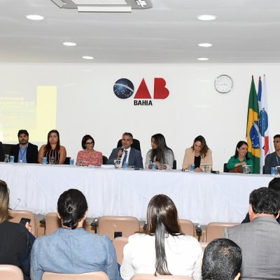 [Audiência pública debate derramamento de óleo no litoral baiano]