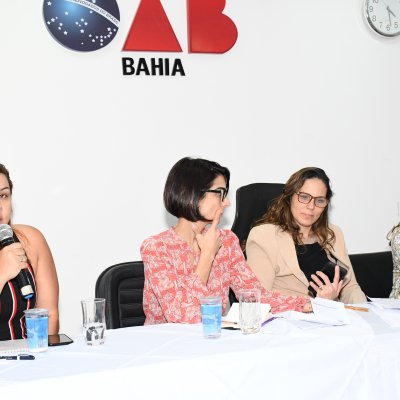 [Audiência pública debate derramamento de óleo no litoral baiano]