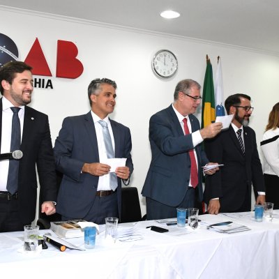 [OAB-BA entrega carteiras da Ordem a novos advogados dia 26/11]