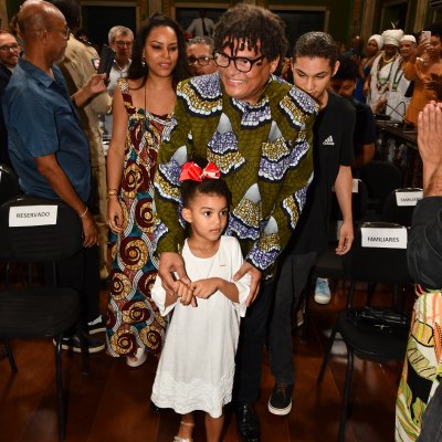 [Sérgio São Bernardo é condecorado com a Medalha Zumbi dos Palmares na Câmara Municipal de Salvador]