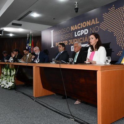 [OAB-BA participa do I Simpósio Nacional sobre LGPD no Poder Judiciário ]