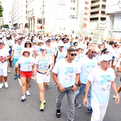 [Mais de 700 advogados esbanjam fé e energia na Lavagem do Bonfim]