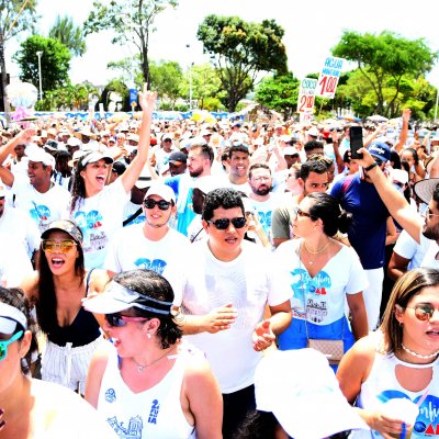 [Mais de 700 advogados esbanjam fé e energia na Lavagem do Bonfim]