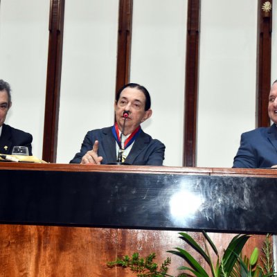 [Thomas Bacellar recebe Comenda 2 de Julho na ALBA]