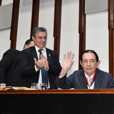 [Thomas Bacellar recebe Comenda 2 de Julho na ALBA]