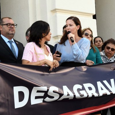 [Desagravo público em favor dos advogados Antônio André Mendes Oliveira e La Rúbia Oliveira de Jesus]