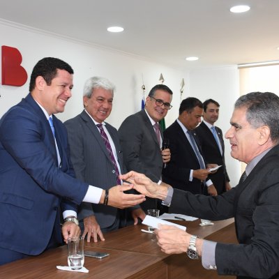 [OAB-BA realiza entrega de carteiras de estagiários]