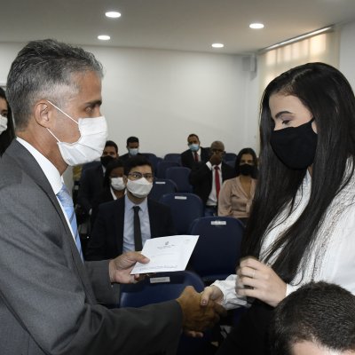 [OAB-BA realiza última entrega de carteiras da gestão]