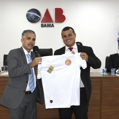 [OAB-BA realiza última entrega de carteiras da gestão]