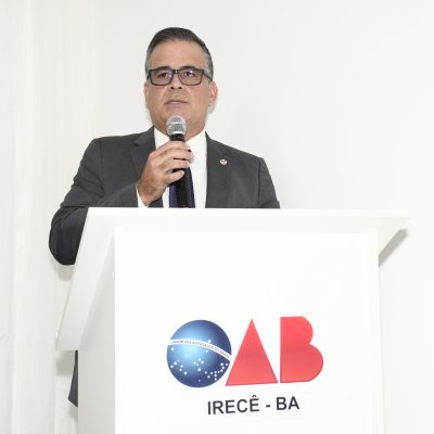 [Em solenidade histórica, Leonellea Pereira é empossada primeira presidente mulher da OAB de Irecê]