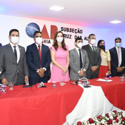 [Emoção marca posse da diretoria da OAB de Cruz das Almas]