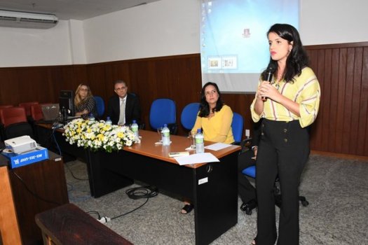 [Seminário da OAB-BA debate Paternidade Responsável]