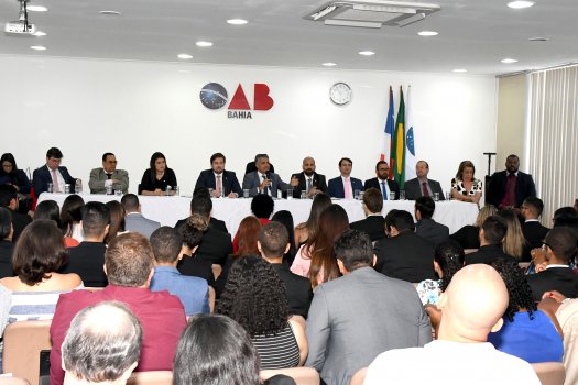 [OAB-BA entrega carteiras e desagrava advogados nesta quarta]