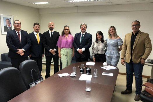 [Em reunião com a SEAP, OAB-BA reforça pleitos da advocacia para a situação dos presídios]