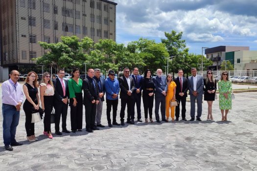 [OAB da Bahia celebra estacionamento para advocacia no Fórum Tarcilo Vieira de Melo, em Barreiras]